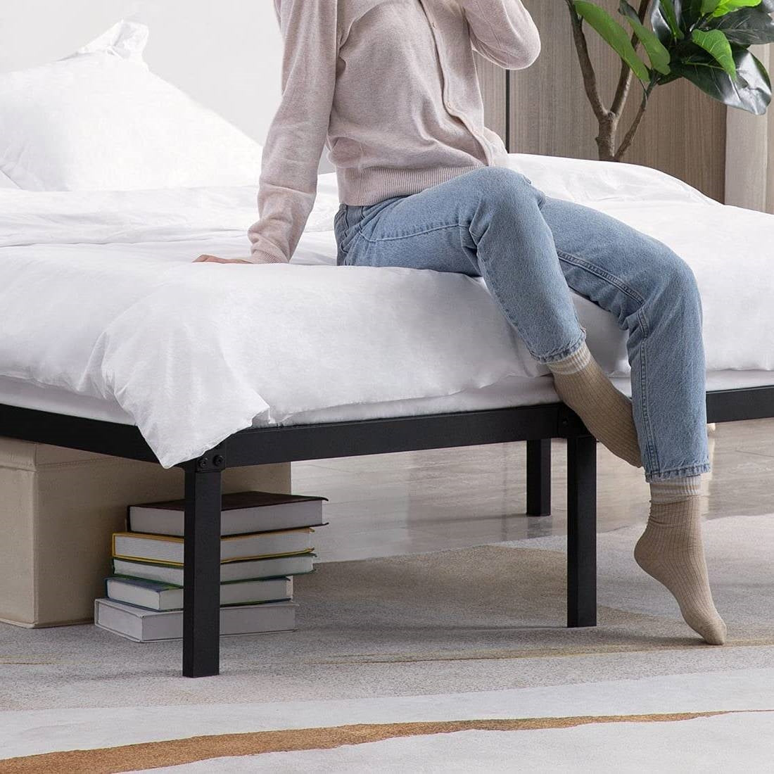 California King 16-inch Heavy-Duty Metal Bed Frame