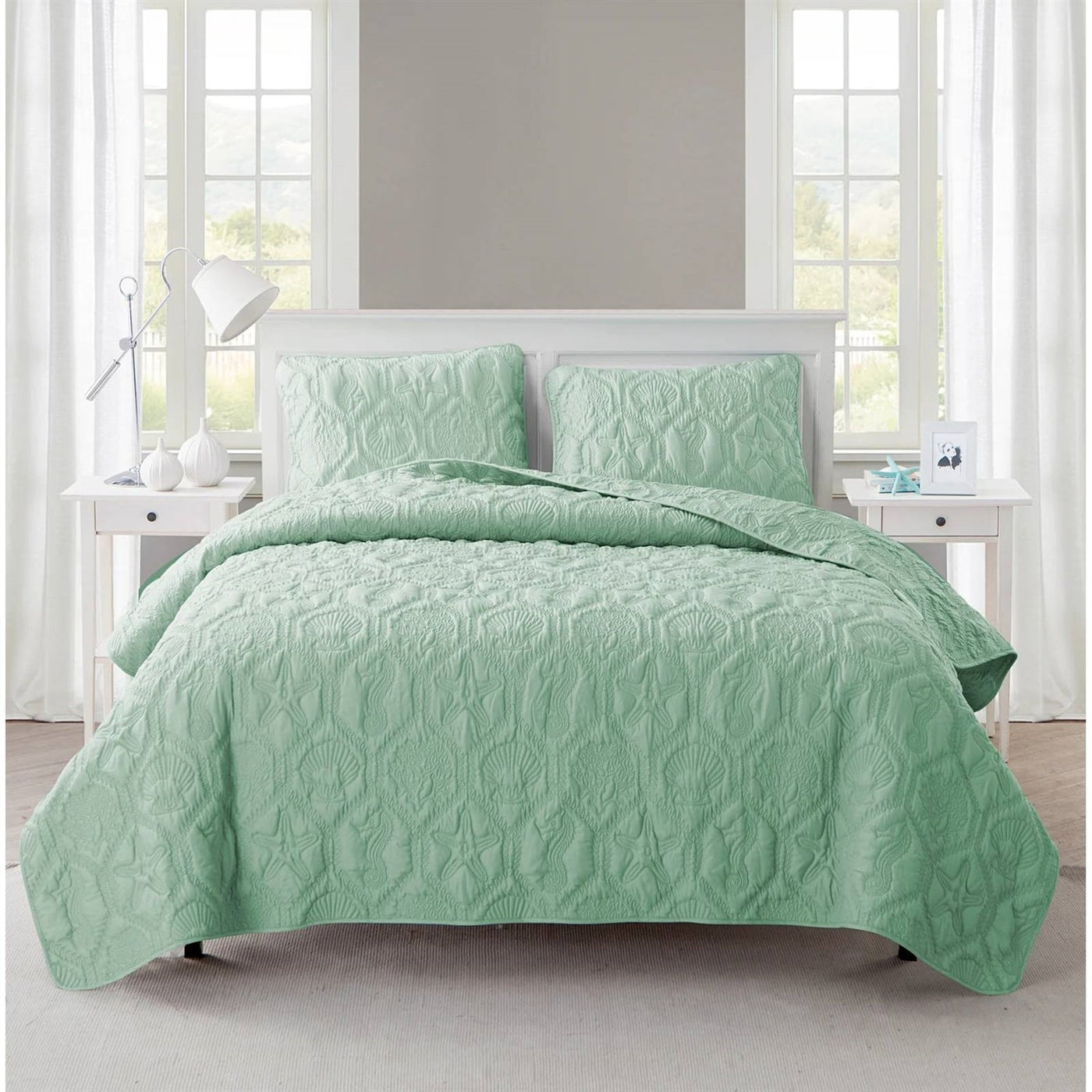 King Light Teal Coastal Quilt Set