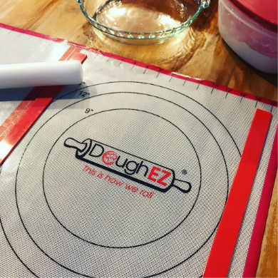 DoughEZ 17.5 x 32-inch Pastry Mat with 6 Guide Sticks